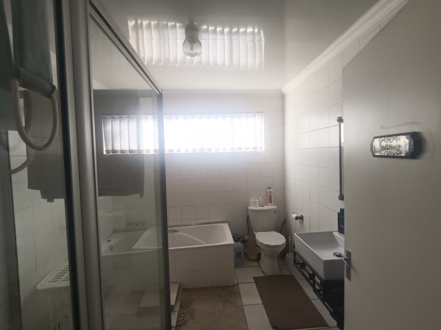 4 Bedroom Property for Sale in Hadison Park Northern Cape